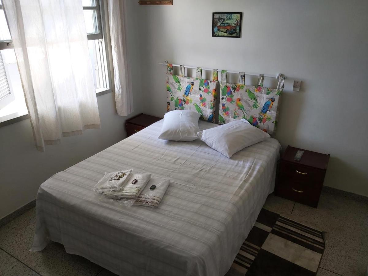Hotel Pousada Girassol Matinhos Esterno foto
