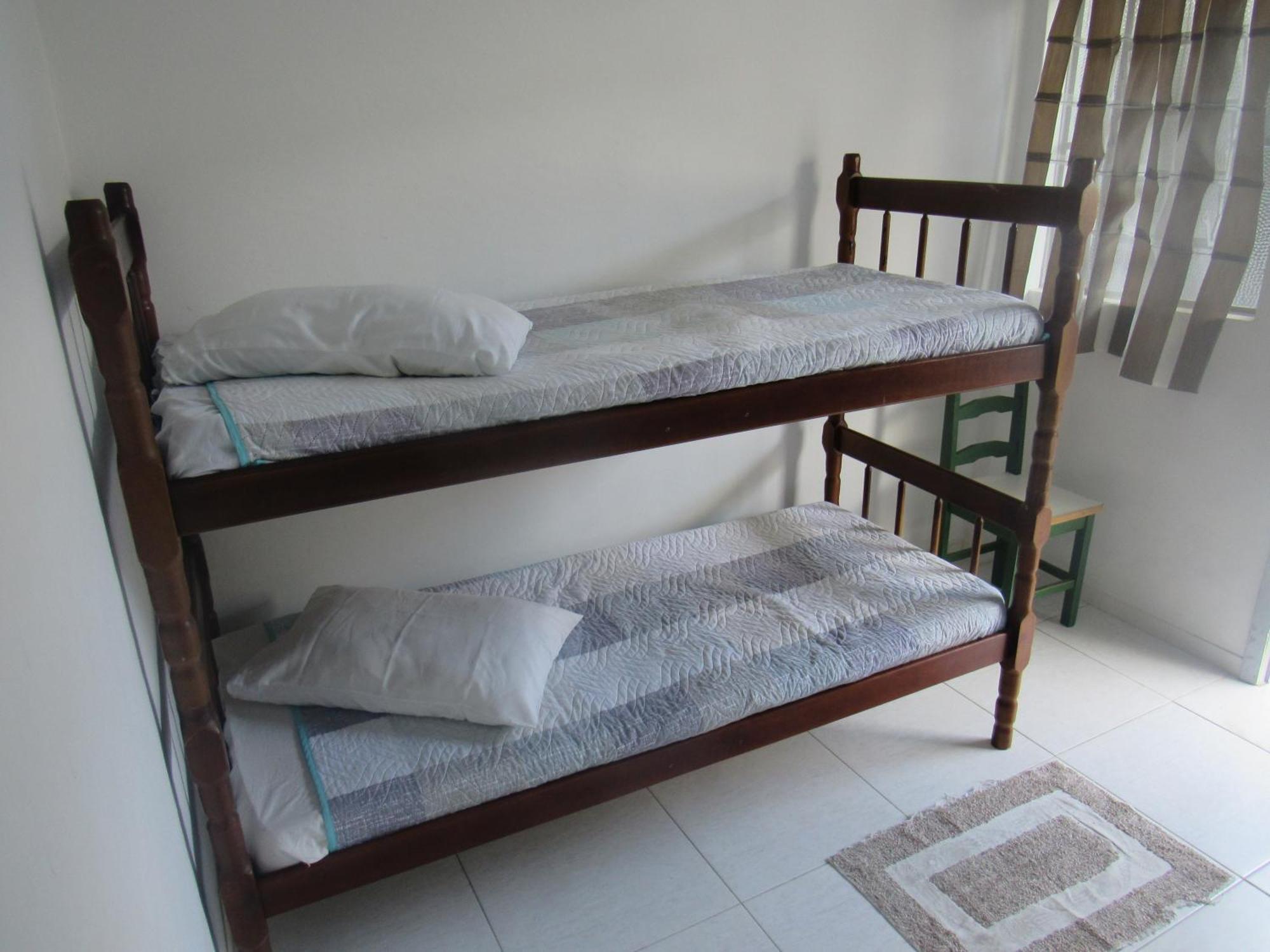 Hotel Pousada Girassol Matinhos Esterno foto