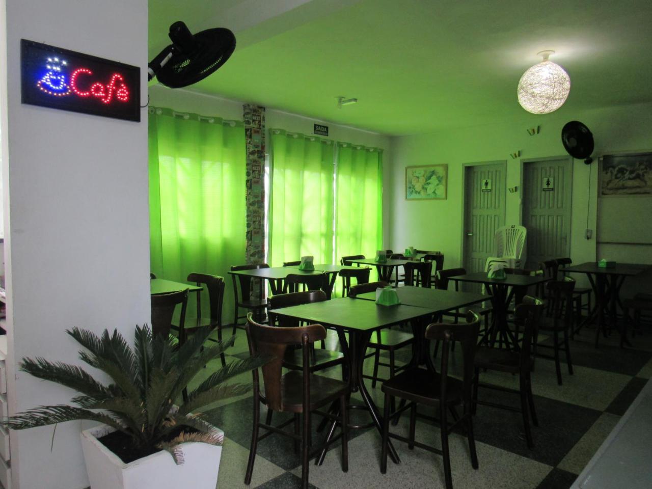 Hotel Pousada Girassol Matinhos Esterno foto