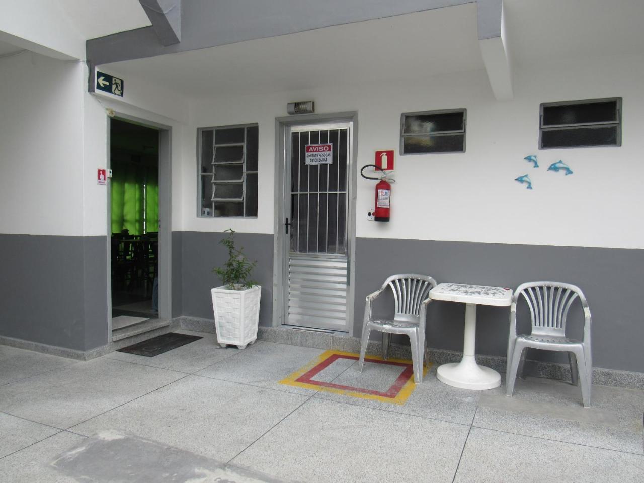 Hotel Pousada Girassol Matinhos Esterno foto